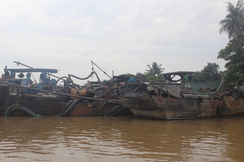 SÔNG[-]ĐỒNG[-]NAI[-]"SỐNG[-]CHẾT[-]MẶC[-]BÂY"!:[-]Phải[-]loại[-]bỏ[-]lợi[-]ích[-]cục[-]bộ!